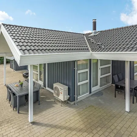 Deline - 250m From The Sea By Interhome Semesterbostad *